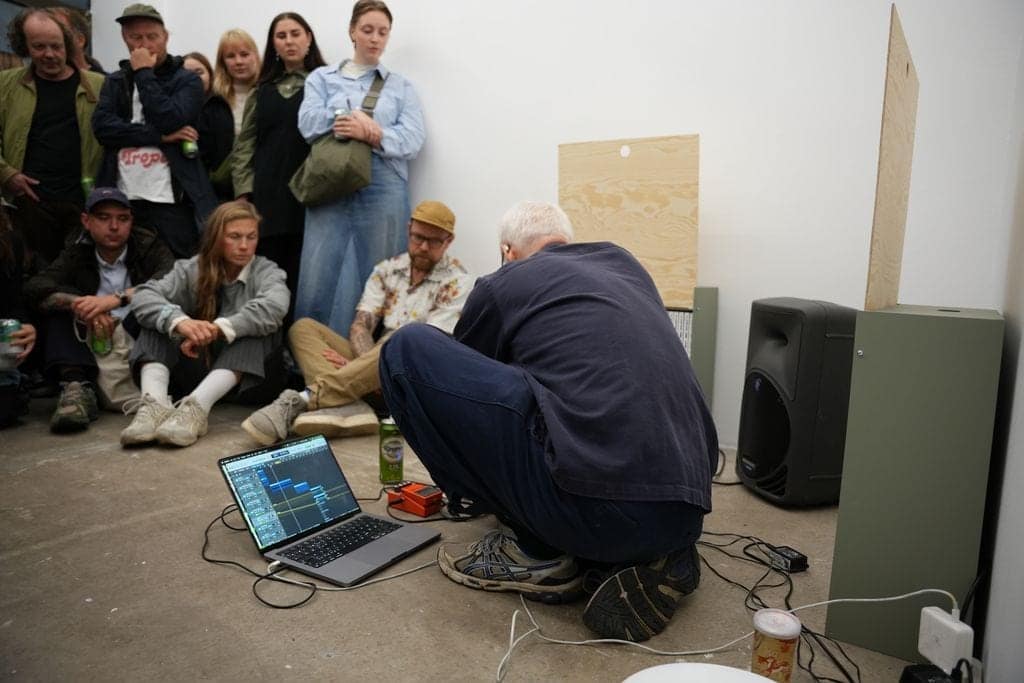 Bård Torgersen, Oei Oa::: alt snakker Oey Oe::: everything speaks